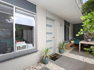 2 / 7 Sanglen Terrace, Belmont