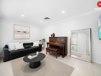 139 Edinburgh Circuit, Cecil Hills