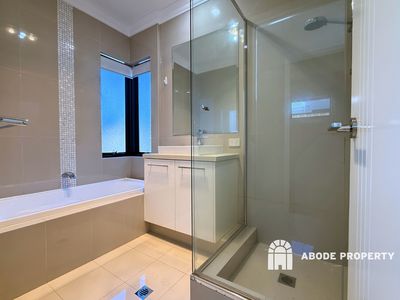 52B Salmar Way, Westminster
