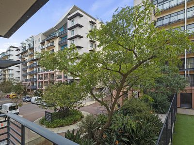 11 / 110 Mounts Bay Road, Perth