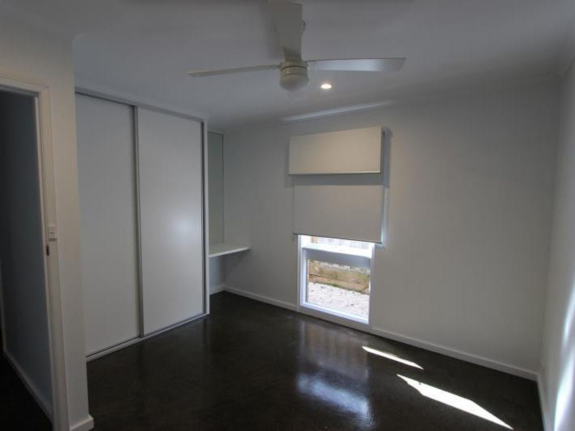 10 / 40-42 Calder Street, Manifold Heights