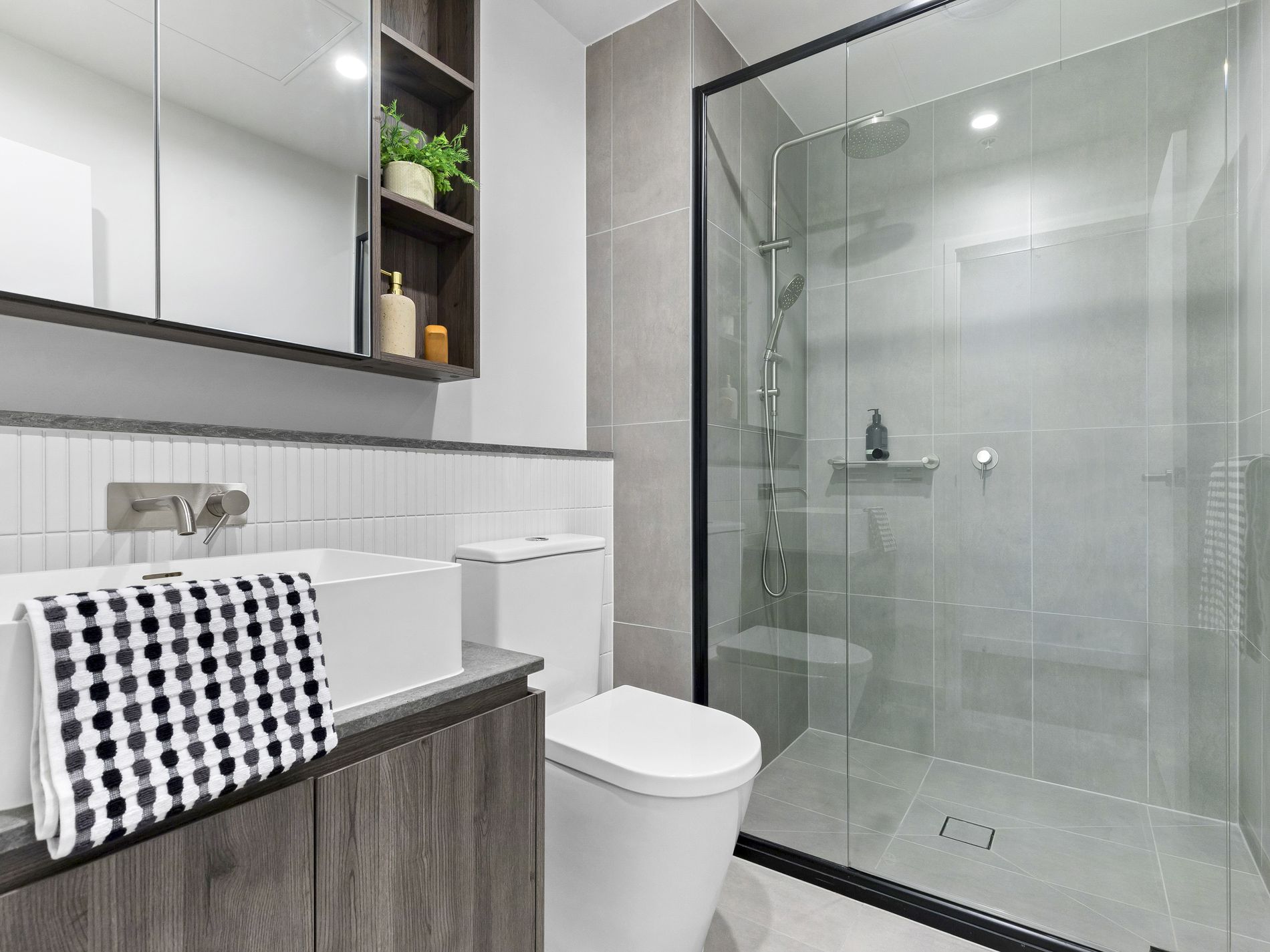 401 / 72 Ascot Vale Road, Flemington