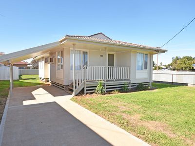 123 Booth Street, Narromine