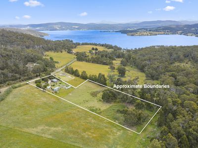 95 Rocky Bay Road, Deep Bay