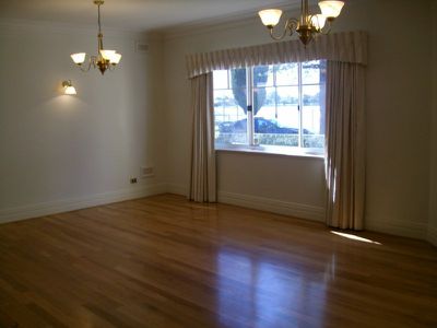 2 / 11 The Esplanade, Mount Pleasant