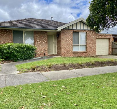 1 / 1 Service Street, Essendon North