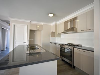 13  Graza Avenue, Dubbo