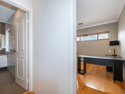 76B Whatley Crescent, Mount Lawley