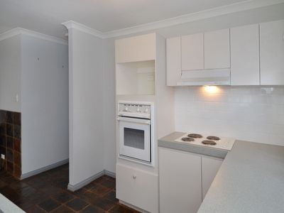 8B Siberia Close, Hannans