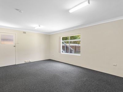 2 / 27 Ocean Street, Windang