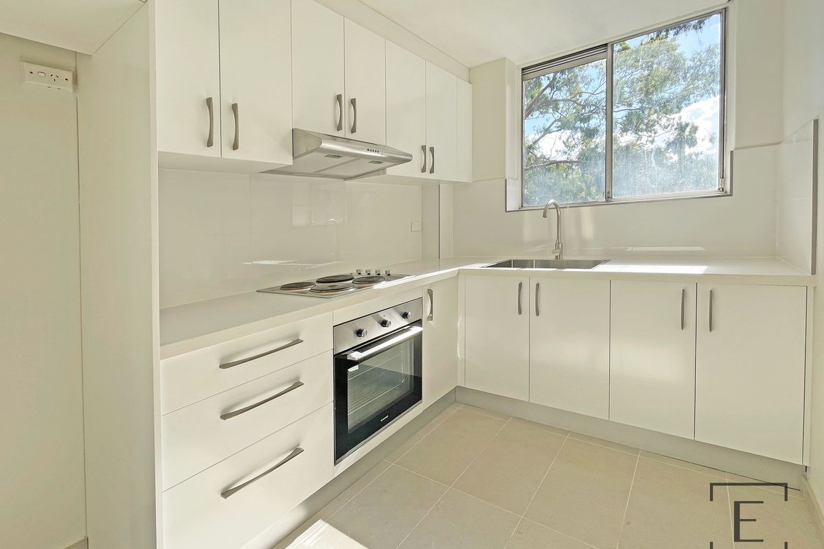 18 / 90 Wentworth Road, Strathfield