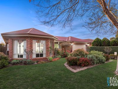 5 Geoffrey Court, Narre Warren