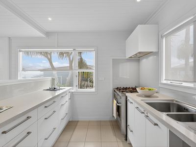 29 Peter Terrace, Castor Bay