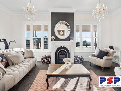 305 WINDERMERE ROAD, Lara