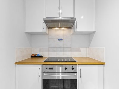 1002 / 12 Victoria Avenue, Perth