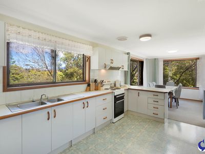 11 Old Highway, Narooma