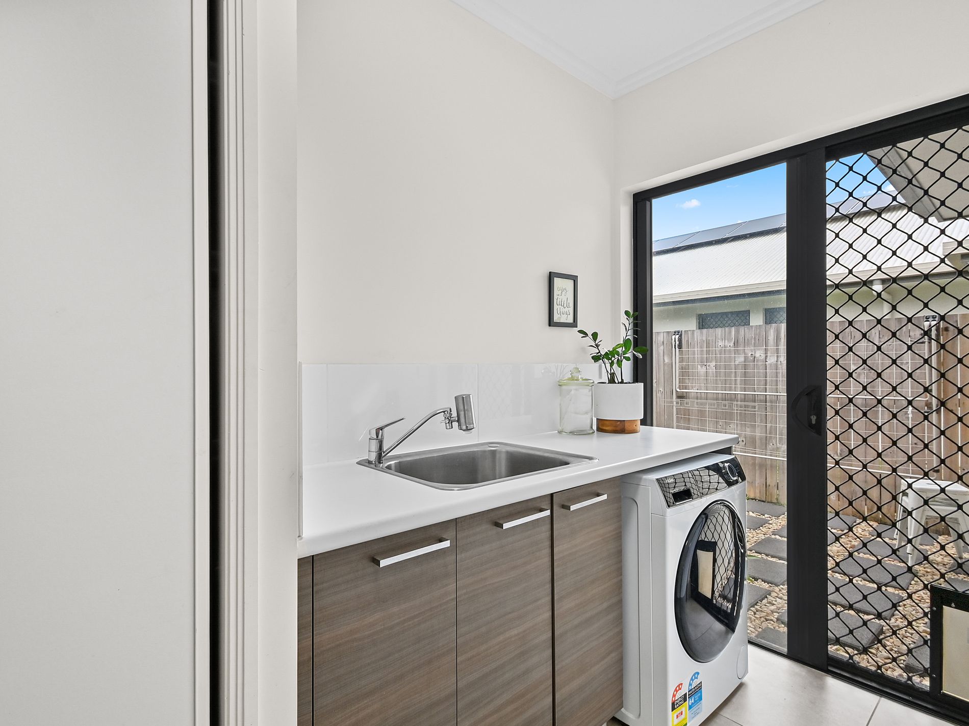 3 NEWRY TRAIL, Smithfield