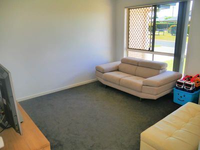 3 David Place, Kingaroy