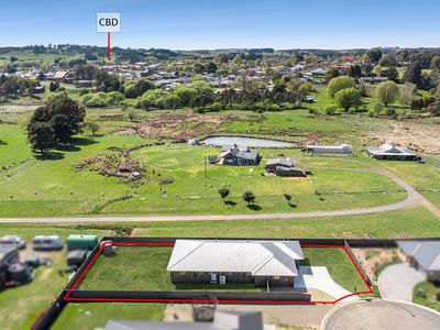 7 Leonard Place, Crookwell