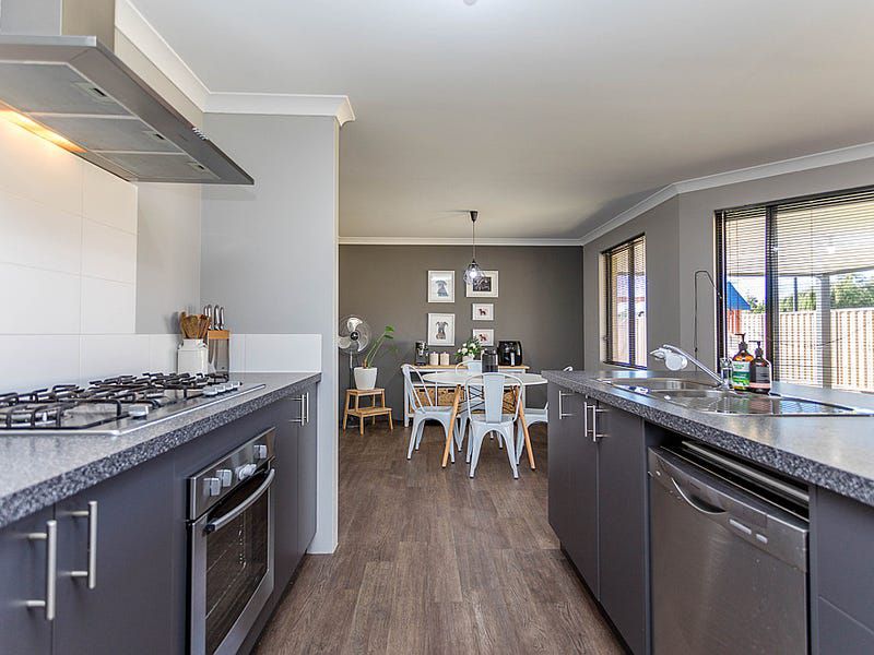7 Boorn Green, Byford