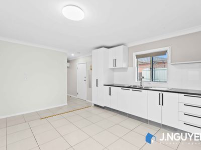 87 Hollywood Drive, Lansvale