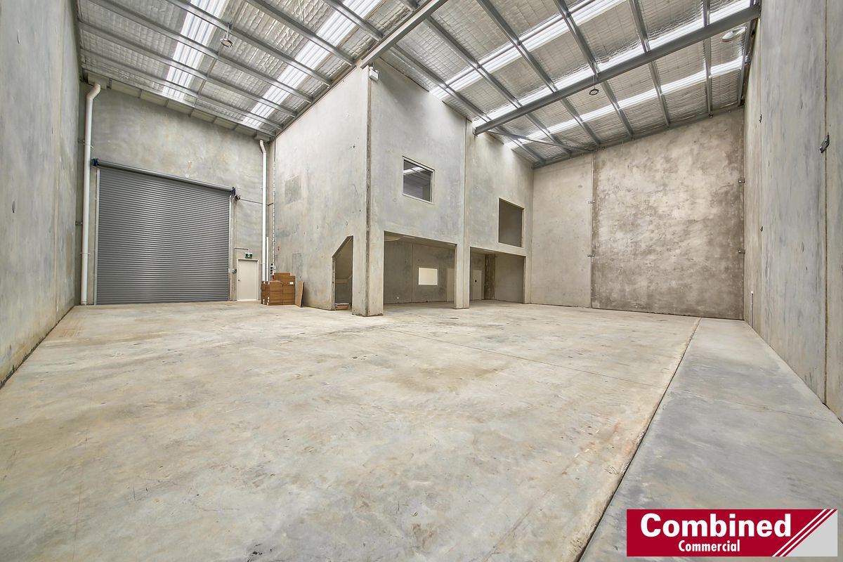 2 & 3 / 22 Sedgwick Street, Smeaton Grange