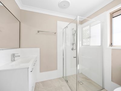 14 Caravonica Court, Calamvale