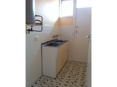 2 / 76 Jane Avenue, Warrawong