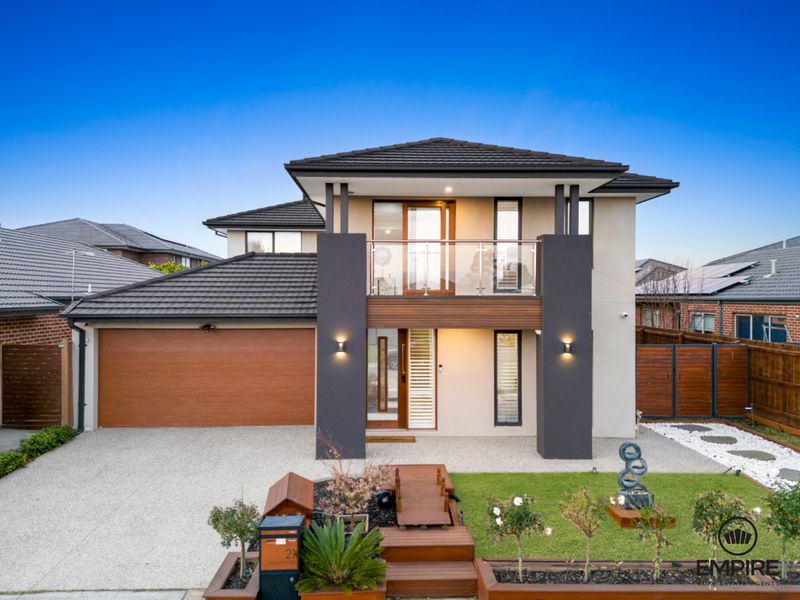 21 Tamarind Road, Cranbourne North