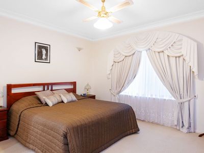 25 Heston Court, Somerville