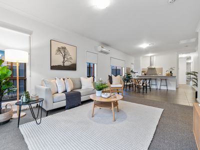 12 Seasons Drive, Botanic Ridge