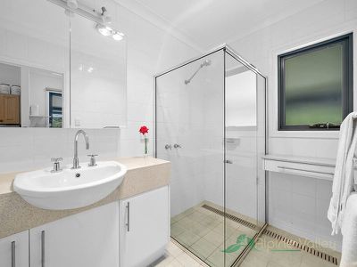 169 Simmonds Creek Road, Tawonga South