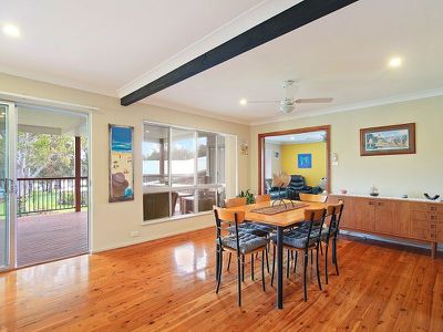1 Lagoon Crescent, Sussex Inlet