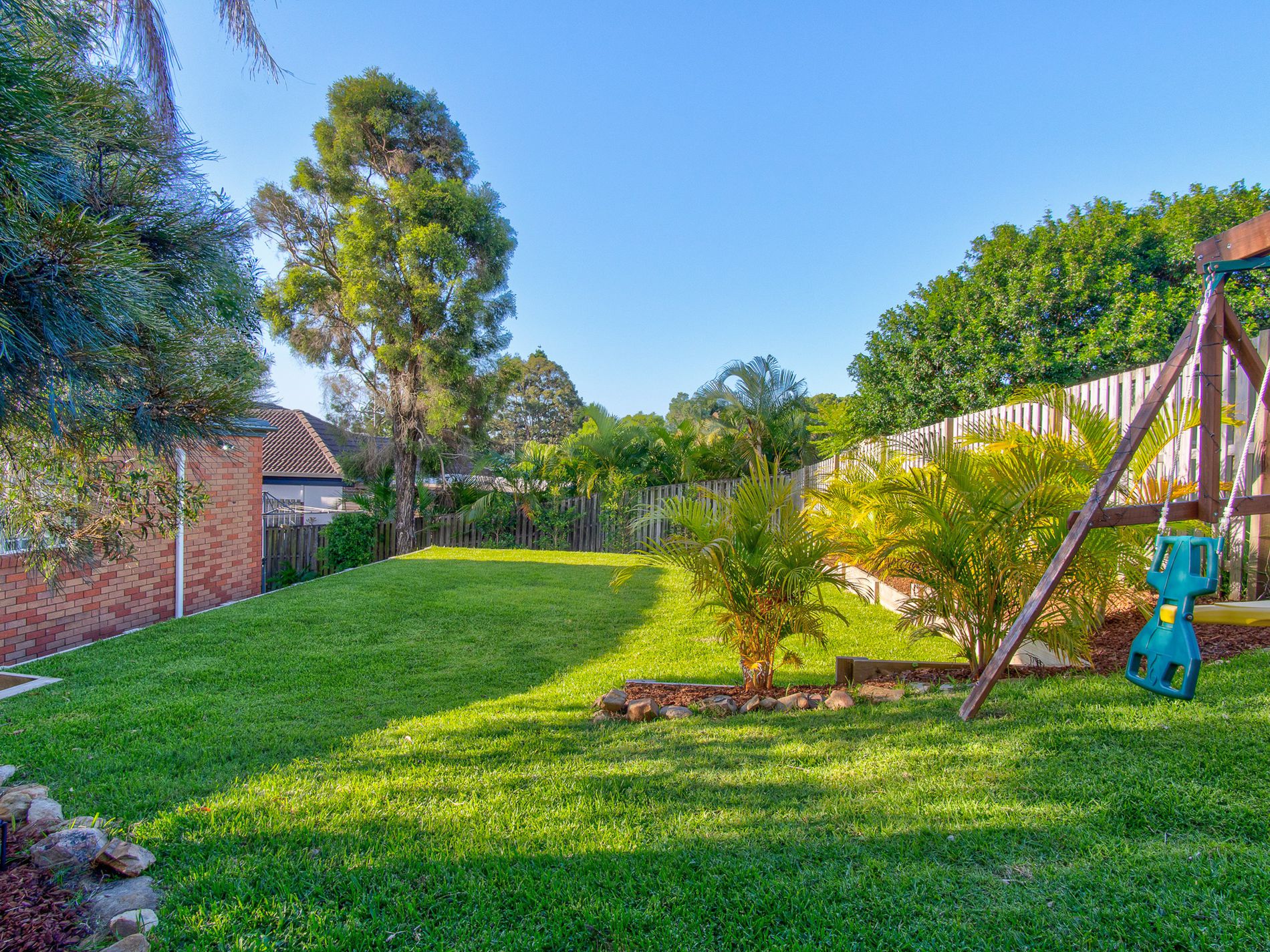 8 Pacific Pines Boulevard, Pacific Pines