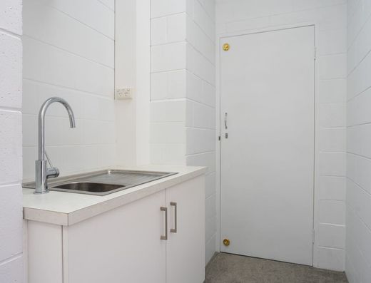 3 / 462 Dean St, Albury