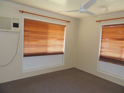 12 Harris Court, Moranbah