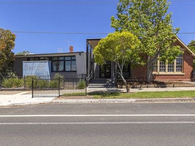 10 Spring Street, Belmont