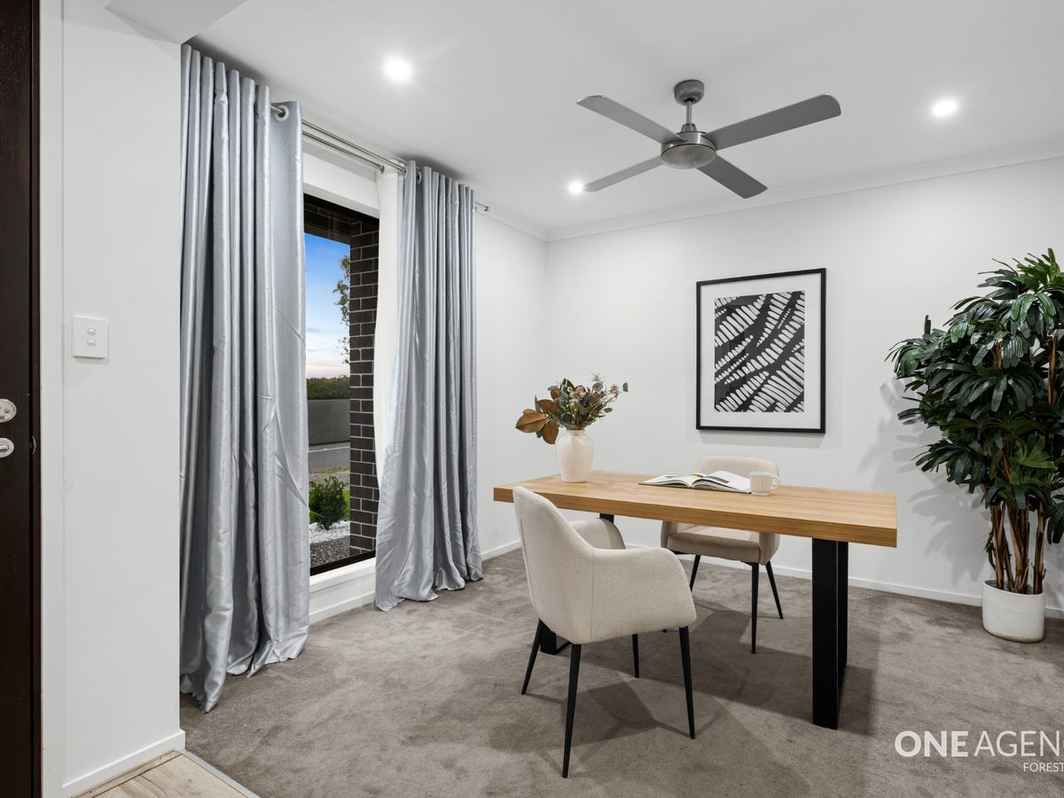 79 Calm Crescent, Springfield Lakes