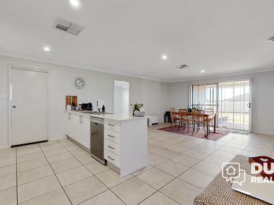 20 Hindmarsh Esplanade, Dubbo