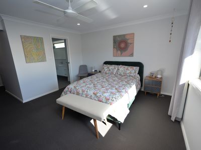 7 Hydrangea Avenue, Parkes