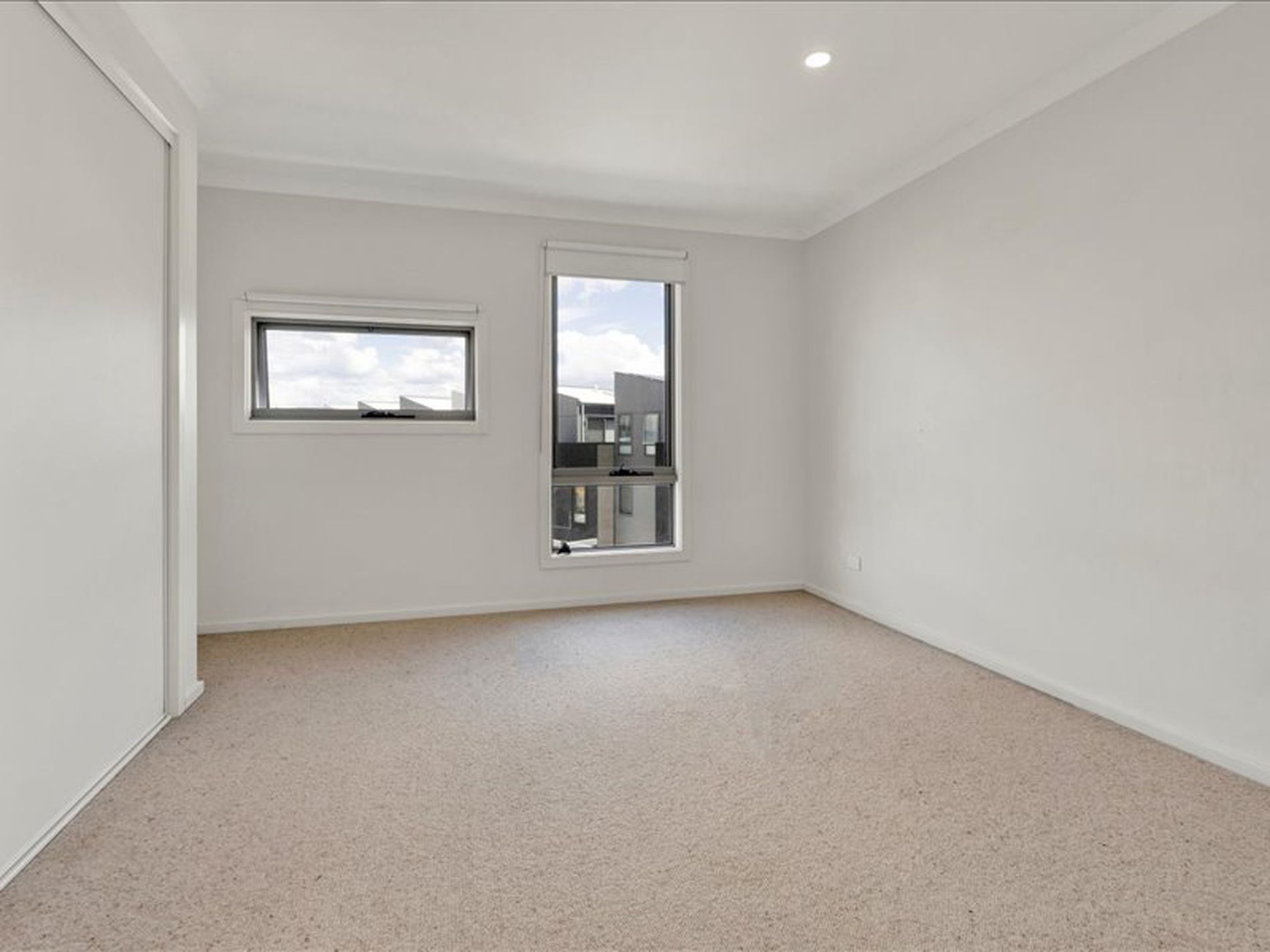 34 Luxe Terrace, Point Cook