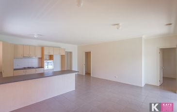 7 Barwon Drive, Pakenham