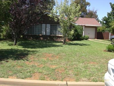 39 Buckingham Drive, Dubbo