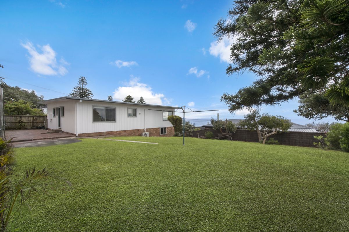 4 Henrys Road, Forresters Beach
