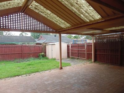 7 Kitchener Court, Holsworthy