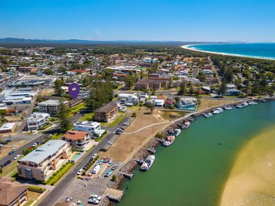 3 / 10 Wharf Street, Tuncurry