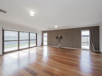 79 Lyndhurst Boulevard, Lyndhurst