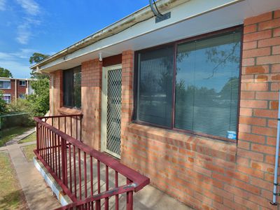 5 / 2 Lakeside Drive, Eden