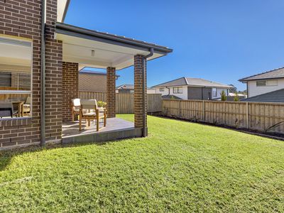 11 Apple Orchard Street, Bardia