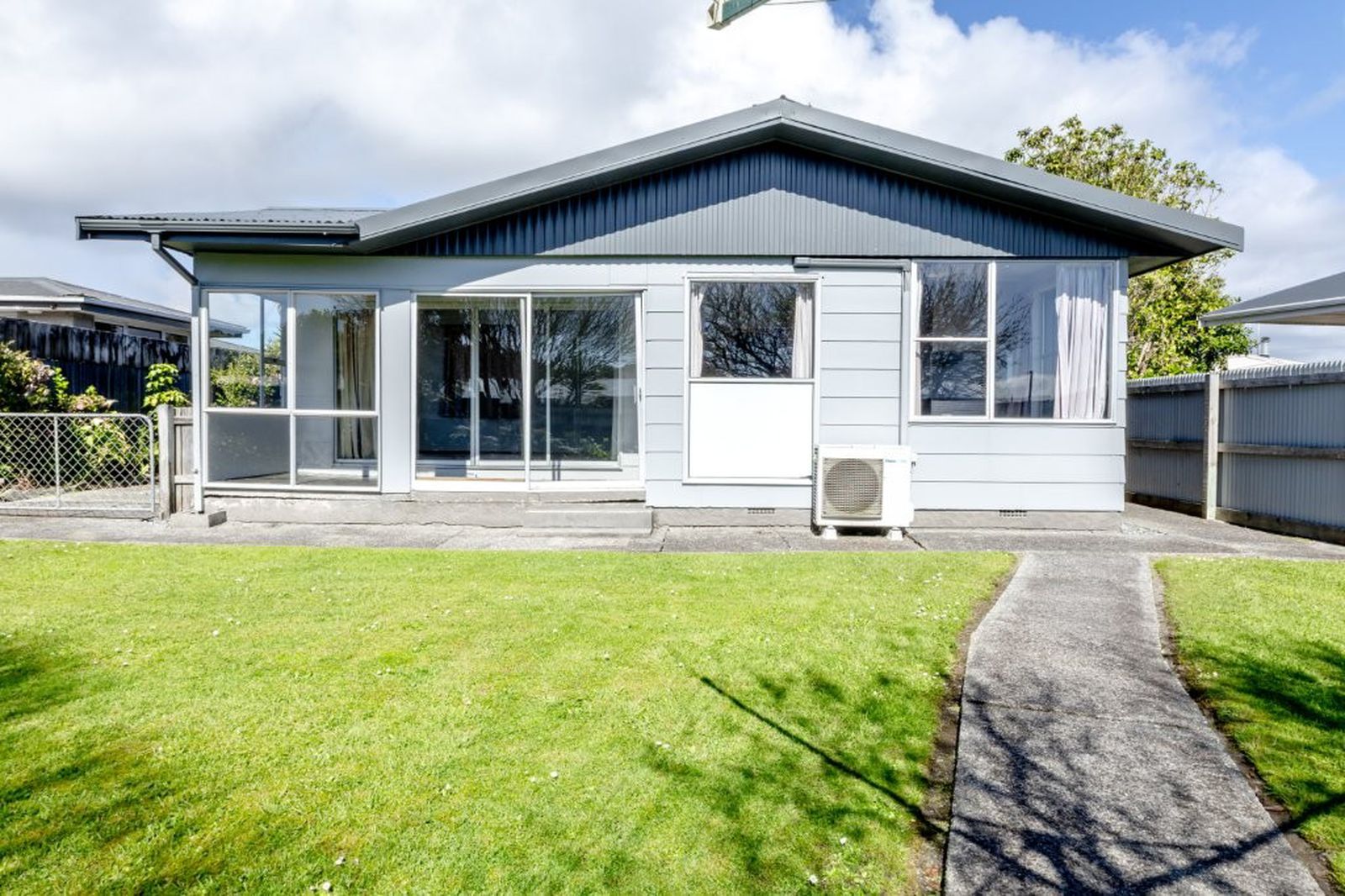 161 Jollie Street